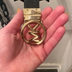 Michael Koors reversible belt